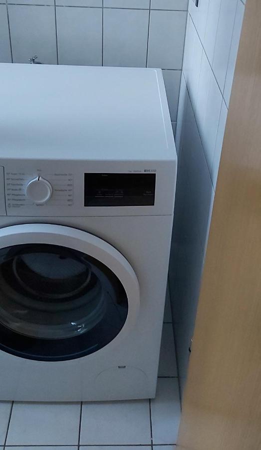 Ferienwohnung Mit 2 Schlafzimmern Und Parkplatz Erfurt Luaran gambar